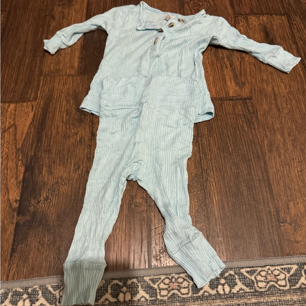 Lou Lou & Company 3-6M Matching Set in Light Blue (Oliver)